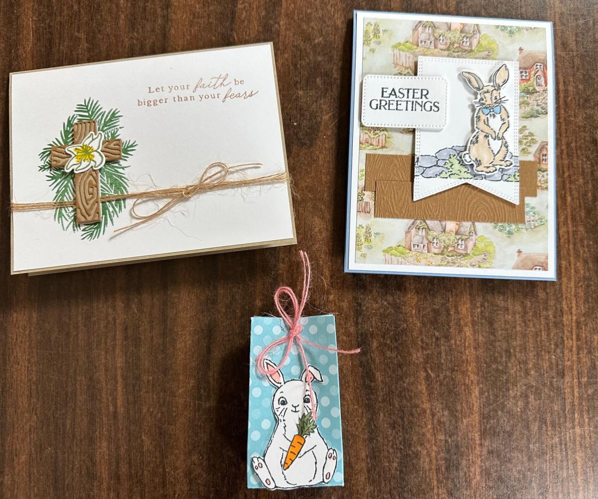 Photo of two cards and a treat box